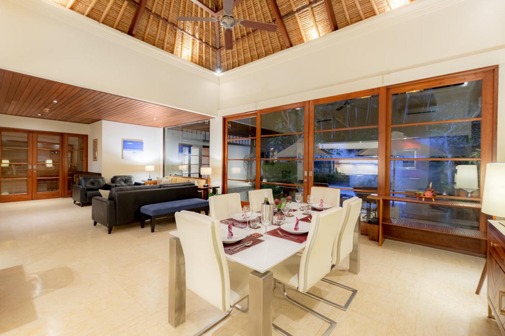 Villa Dorado - Steps From Jimbaran Beach 外观 照片