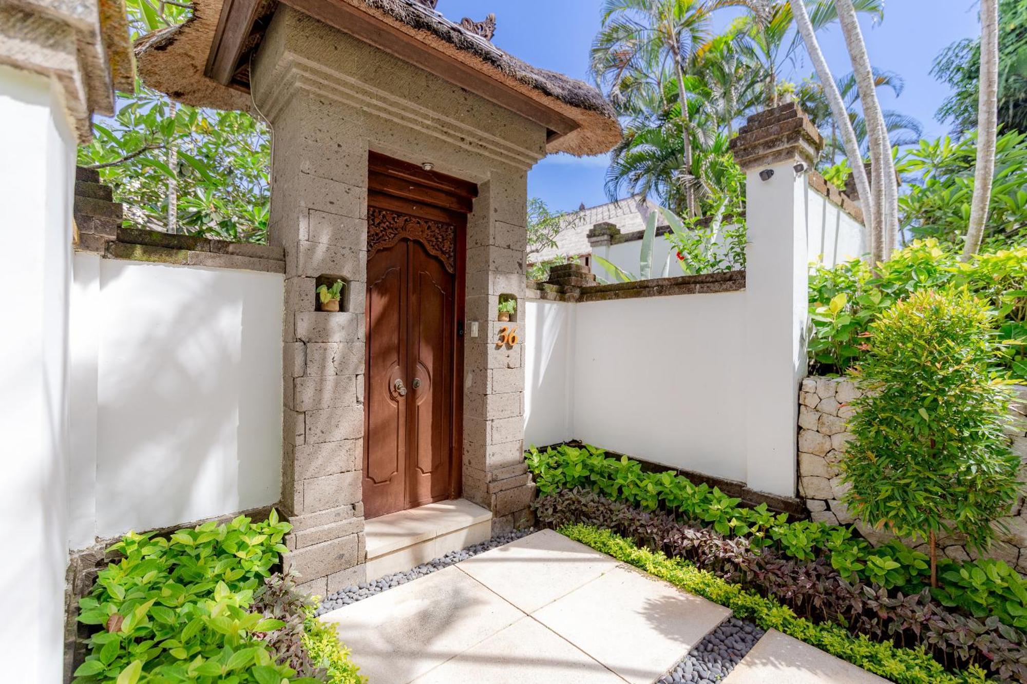 Villa Dorado - Steps From Jimbaran Beach 外观 照片